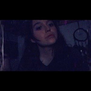 Meet your Posher, Michele